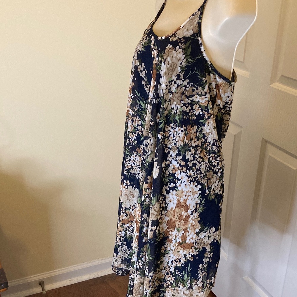 Bundle of 2!! Umgee babydoll Mini Dresses (both size small) - Picture 3 of 9